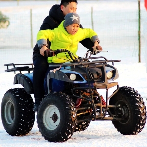 雪地摩托卡丁車