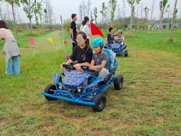 越野卡丁車